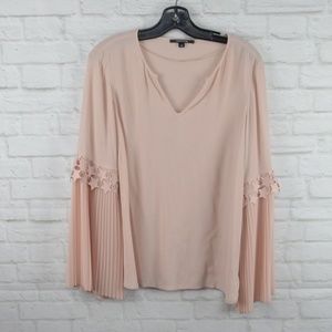 $10 Deal! Comma pink blouse